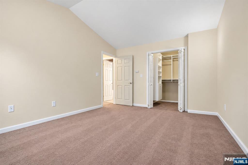 31 Markham Circle 31 Property Photo 12