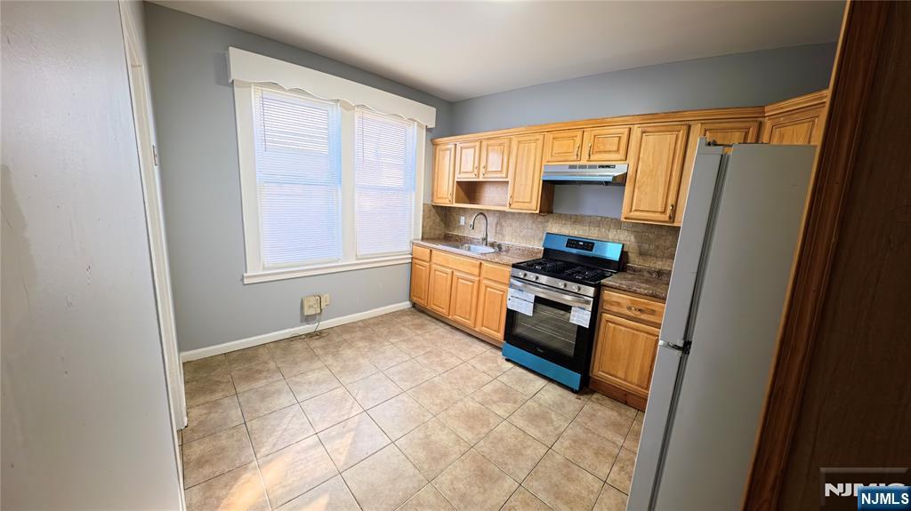 309-311 Goldsmith Avenue 1 Property Photo 11