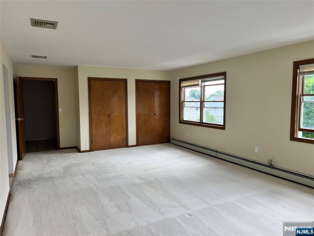 364 Chestnut Avenue 2 Property Photo 5