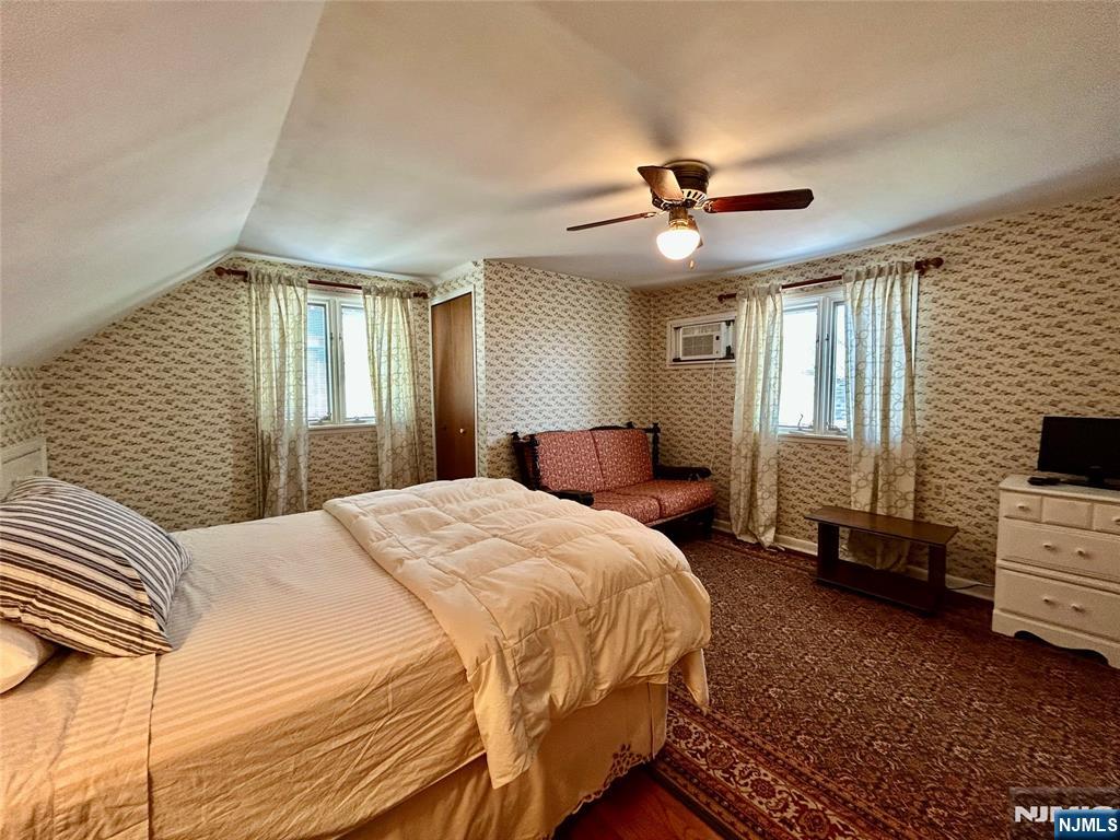 729 7th Street Property Photo 20