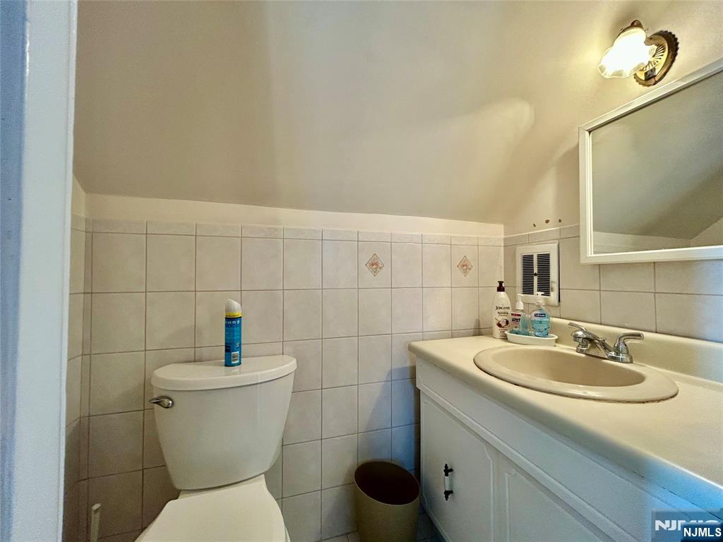 729 7th Street Property Photo 24