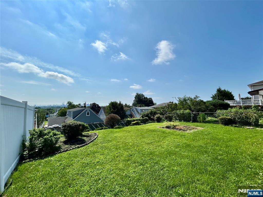 729 7th Street Property Photo 34