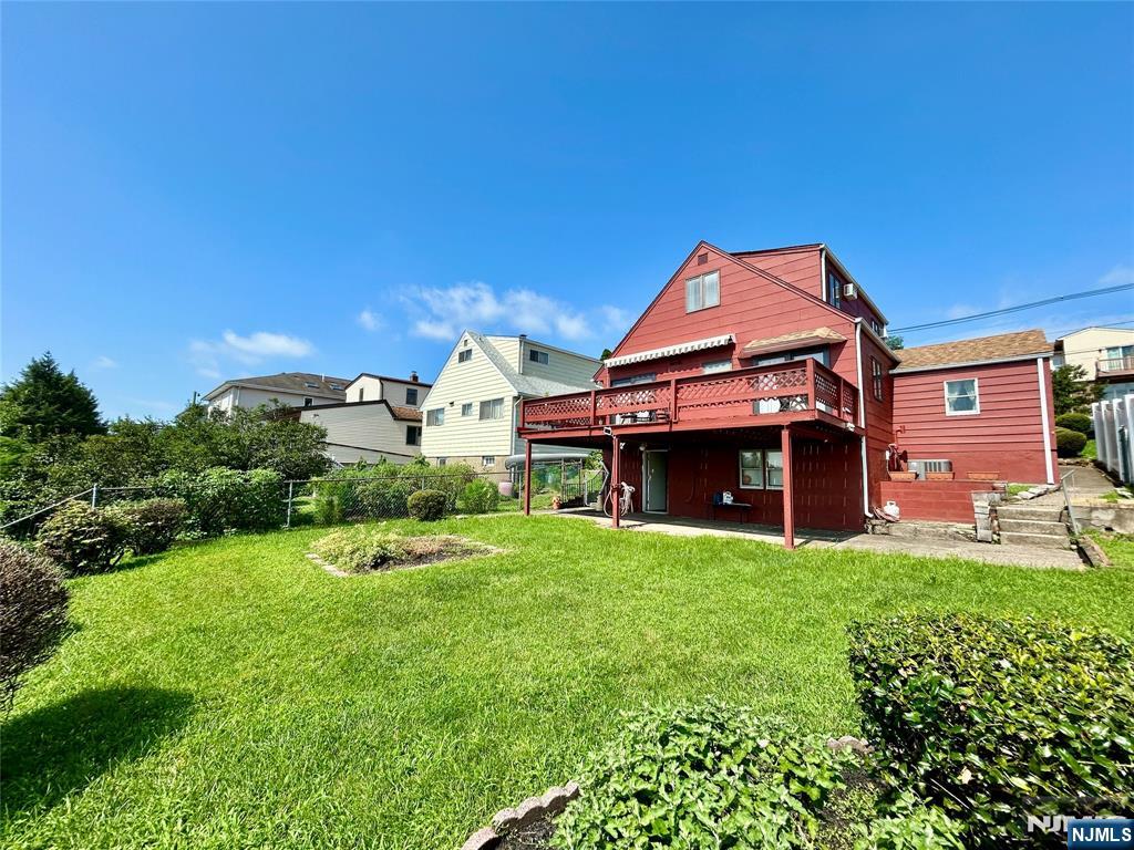 729 7th Street Property Photo 35