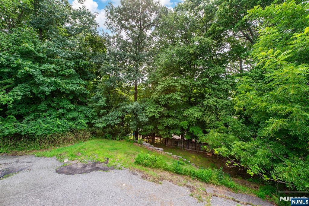 9 Morse Avenue Property Photo 16