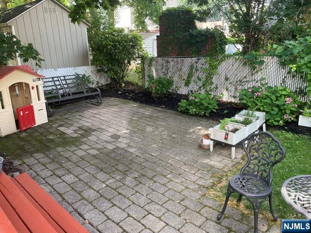 16-18 Morlot Avenue Property Photo 3