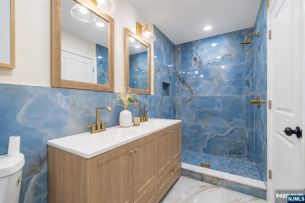 21 Glannon Road Property Photo 13