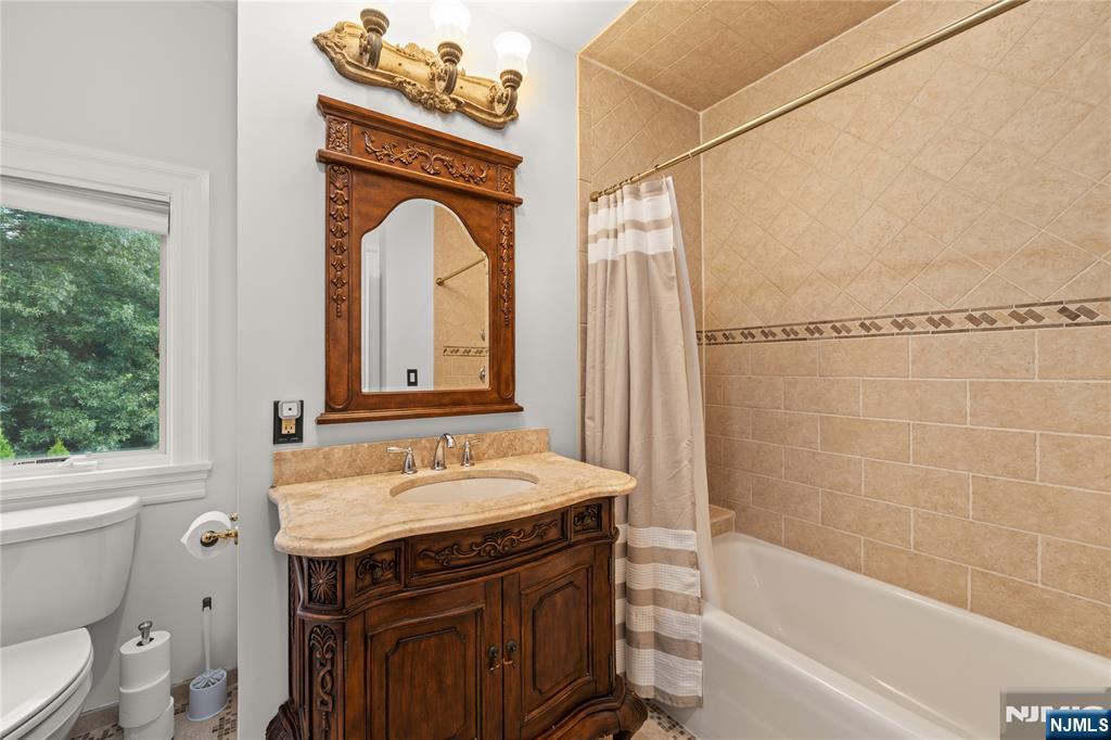 159 Hillside Avenue Property Photo 23