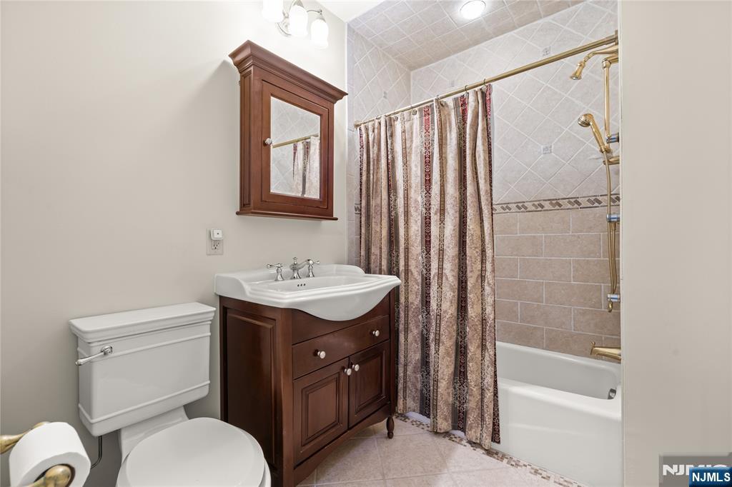 159 Hillside Avenue Property Photo 24