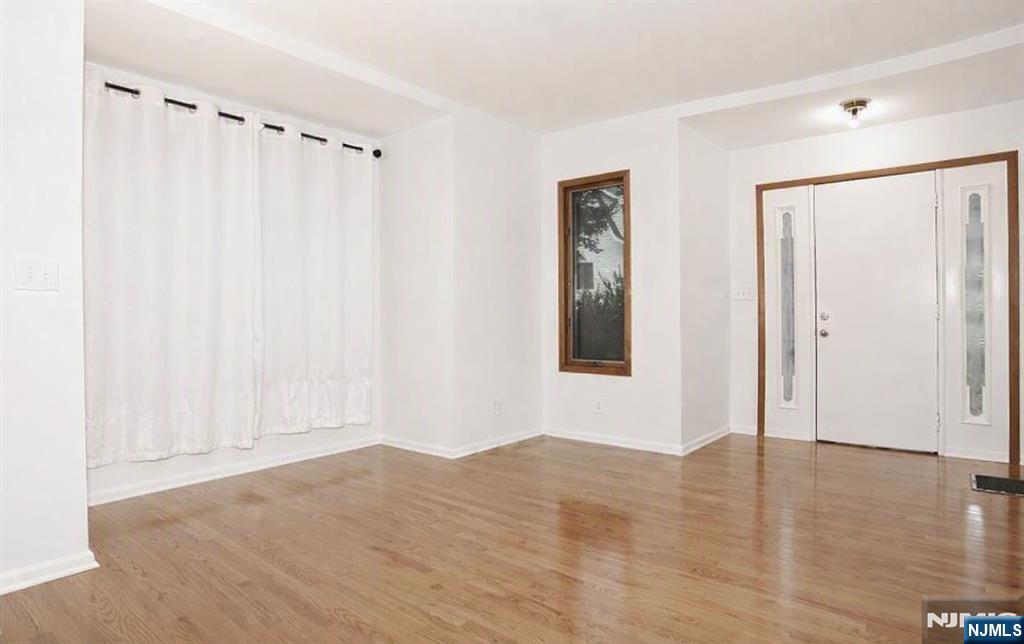 515 N Monroe Street Property Photo 4