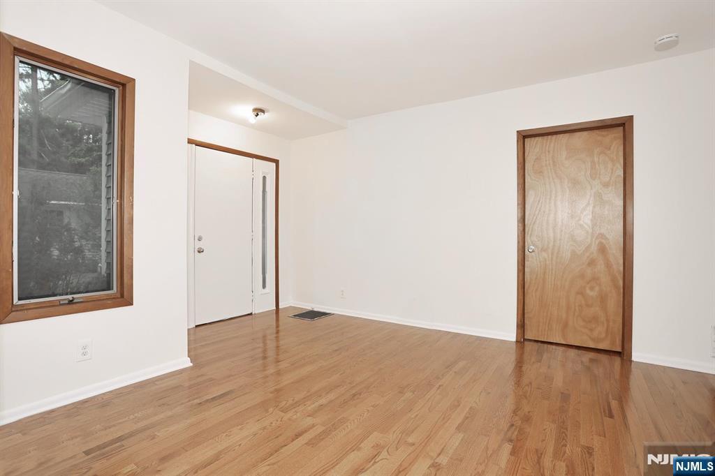 515 N Monroe Street Property Photo 6
