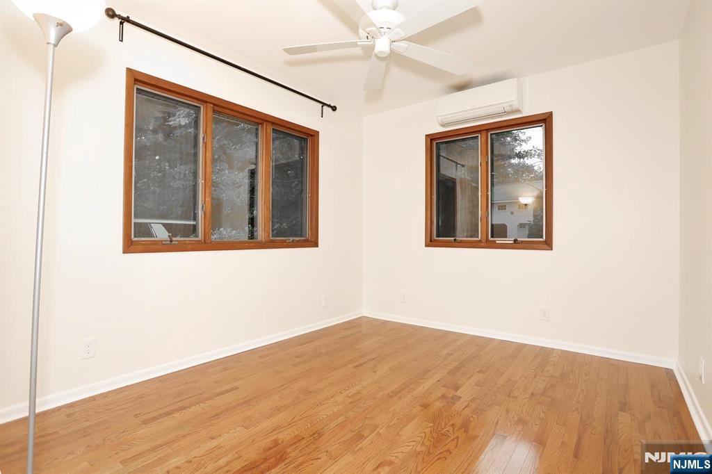 515 N Monroe Street Property Photo 8