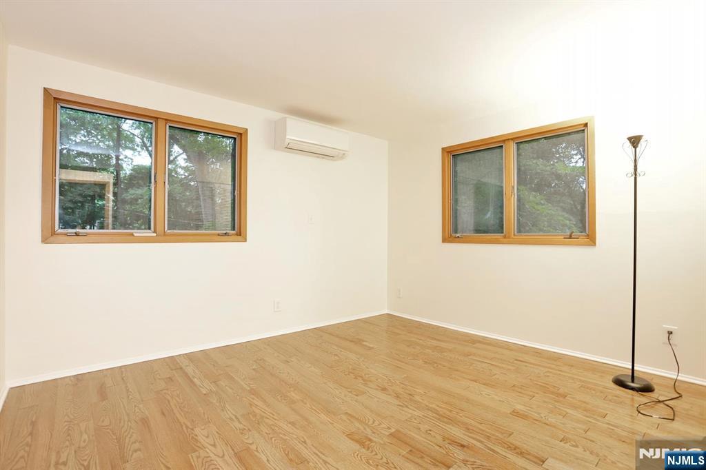 515 N Monroe Street Property Photo 23