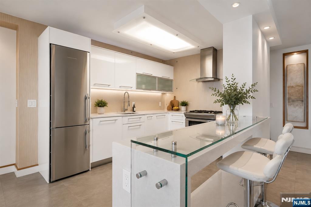 1530 Palisades Avenue 18k Property Photo 19