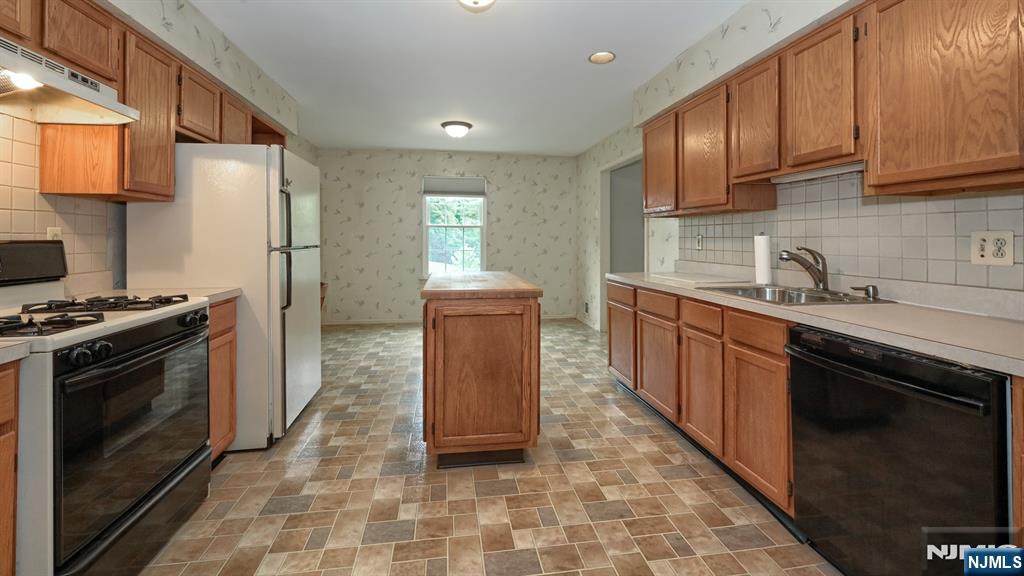 42 Bowfell Court Property Photo 12