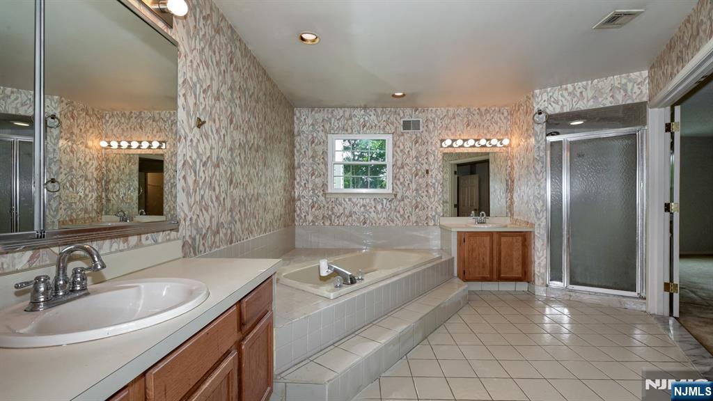 42 Bowfell Court Property Photo 20