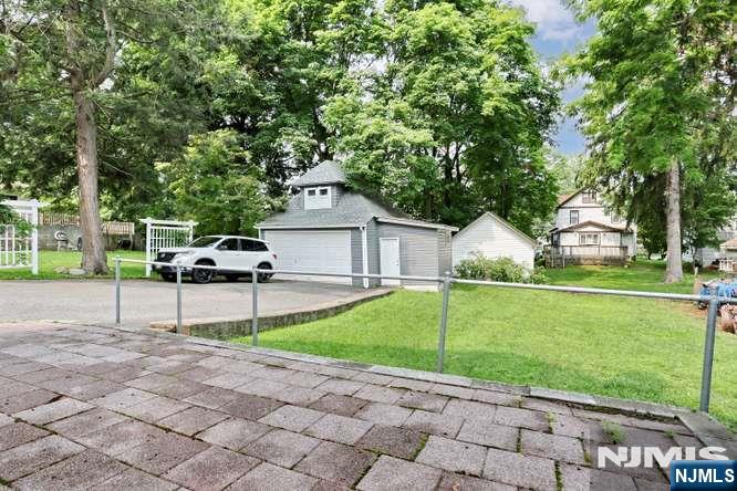120 Liberty Street 2 Property Photo 23