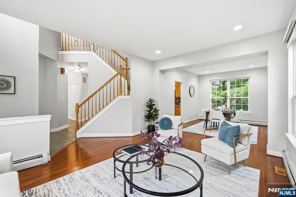 13 Oakwood Court Property Photo 8