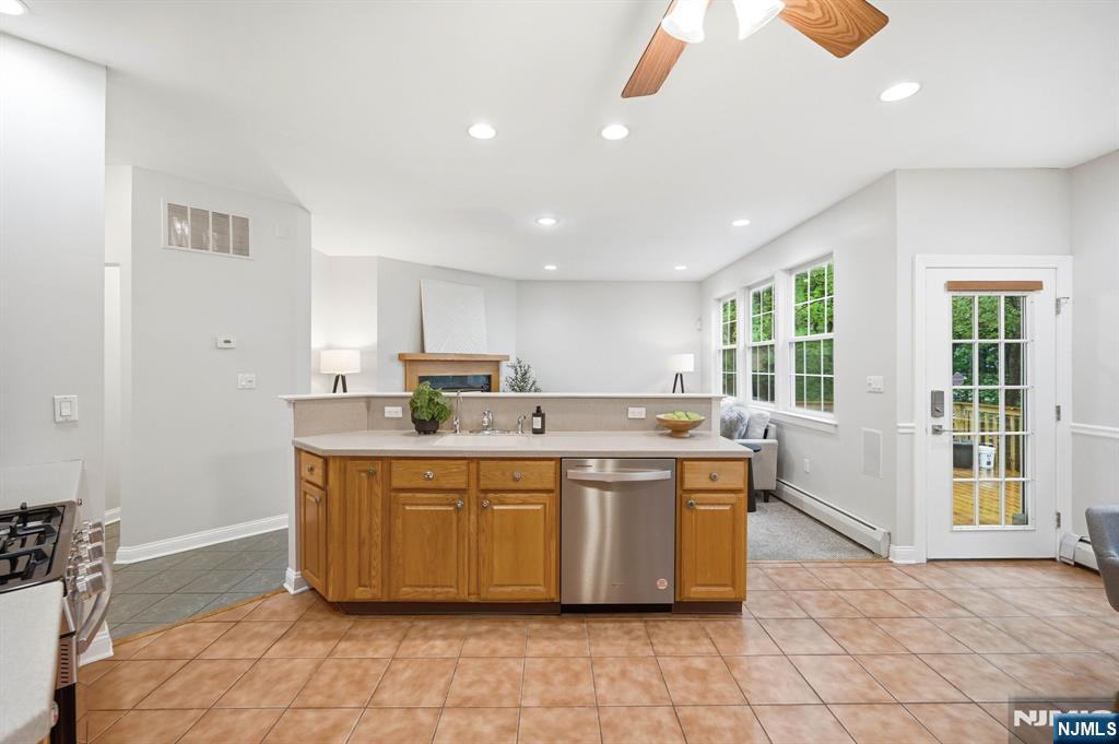 13 Oakwood Court Property Photo 16
