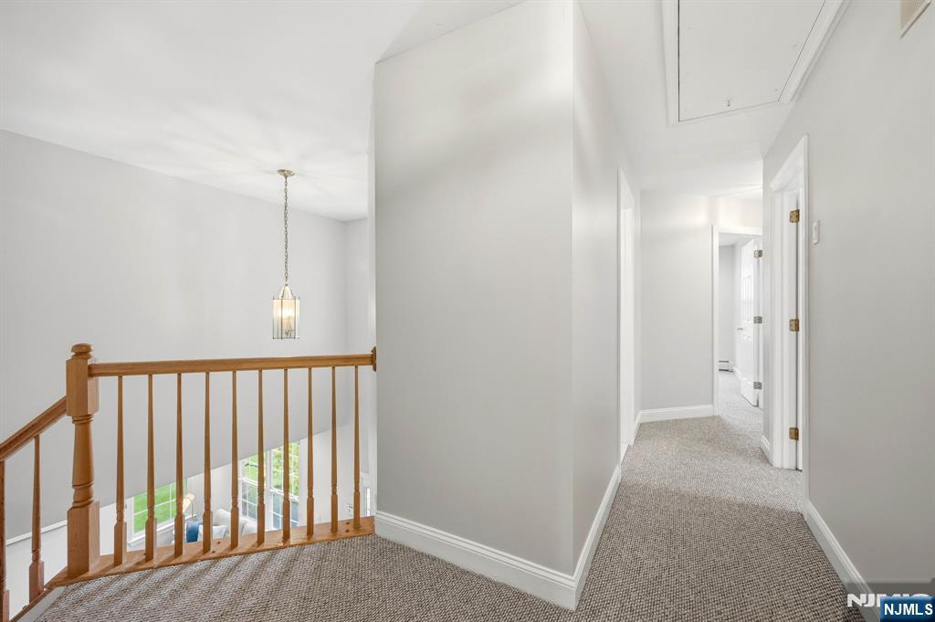 13 Oakwood Court Property Photo 22