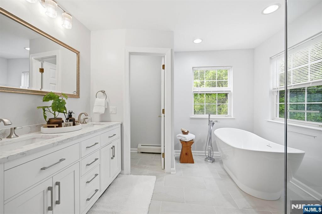 13 Oakwood Court Property Photo 26