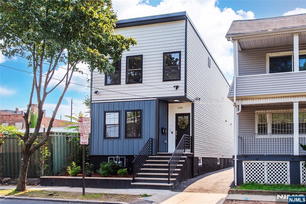 26030576 Property Photo 2