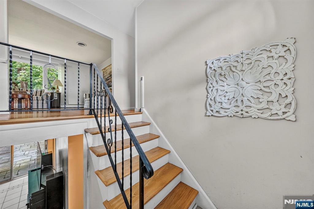 13 Friar Way Property Photo 4