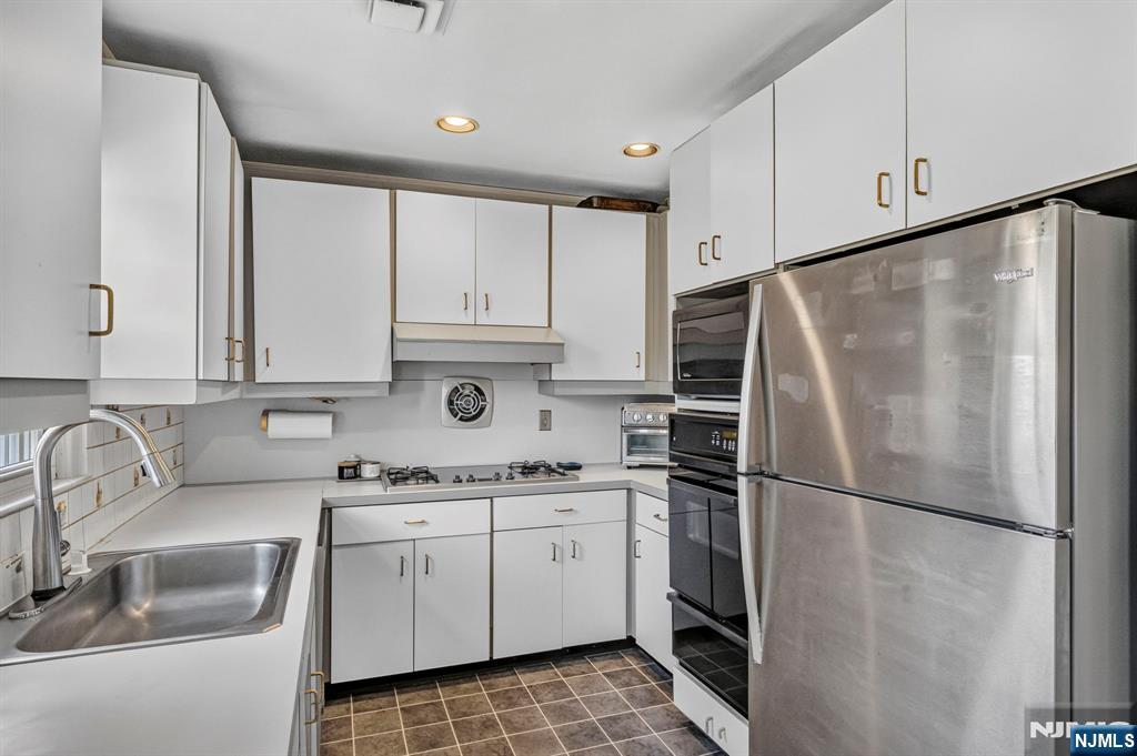 13 Friar Way Property Photo 10