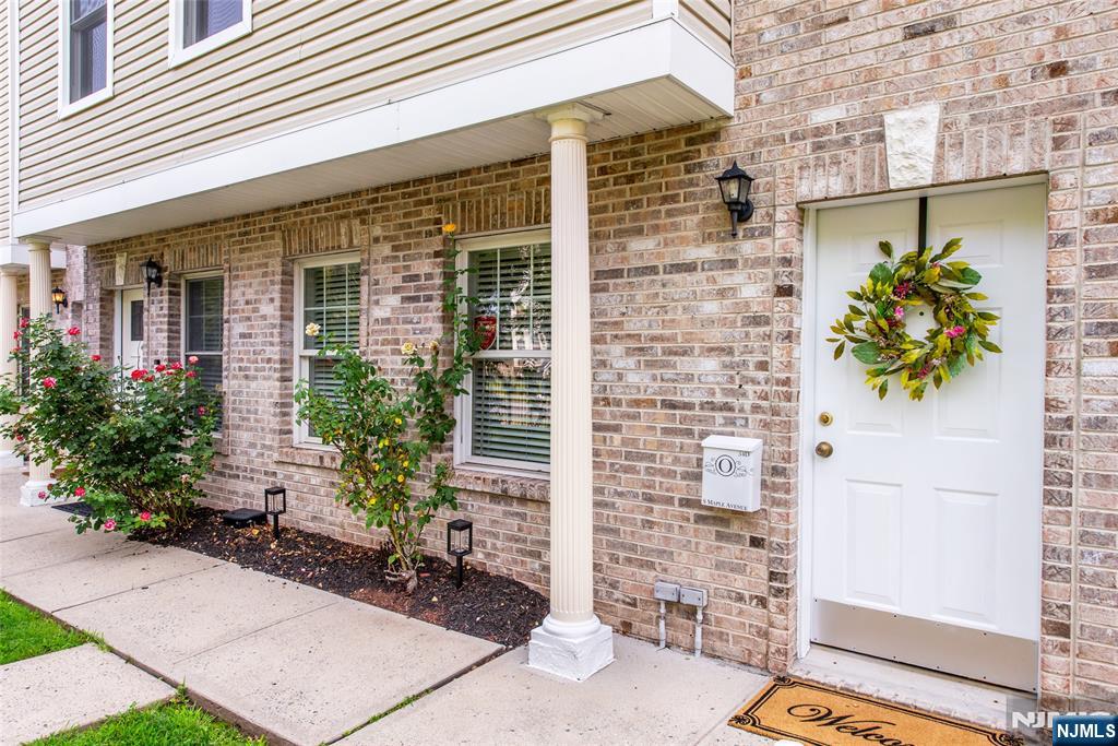 26030641 Property Photo 1