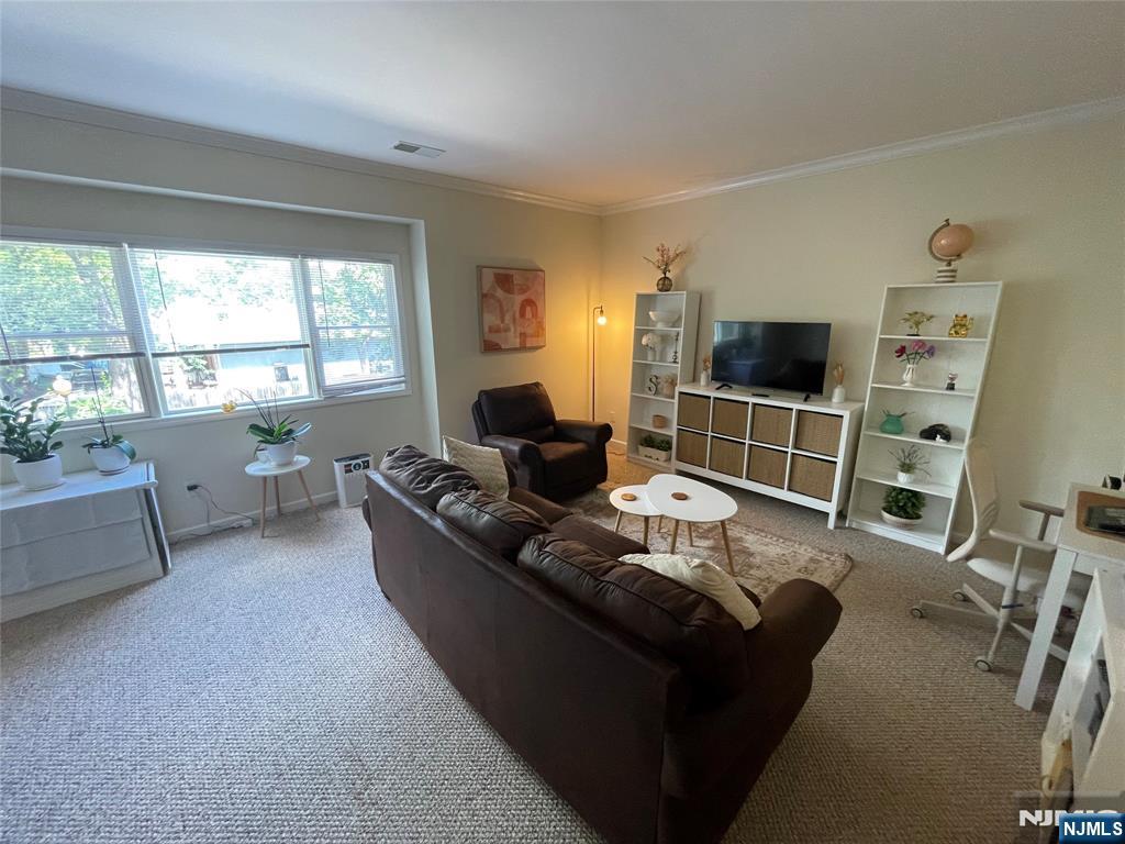 485 Saddle River Road 18 Property Photo 5