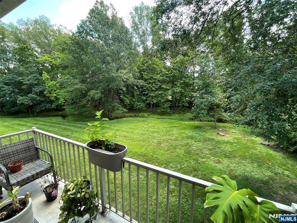 485 Saddle River Road 18 Property Photo 12