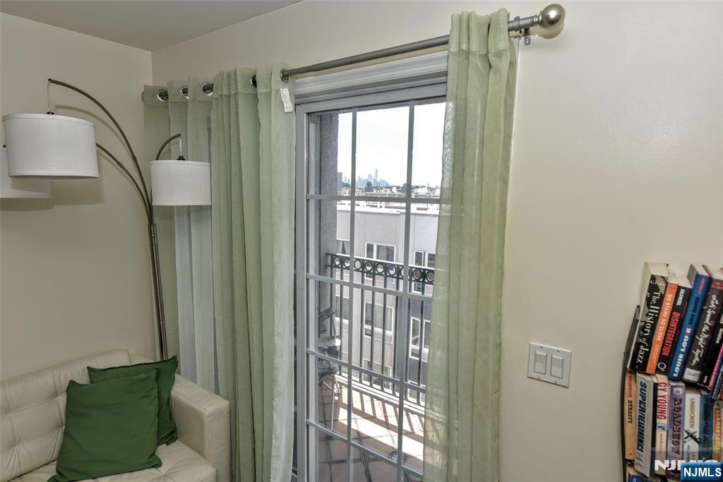 318 54th Street 4l Property Photo 17