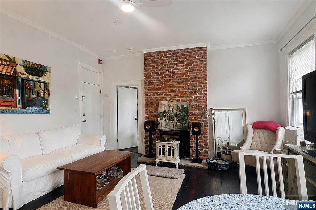 2 Hillside Avenue Property Photo 11
