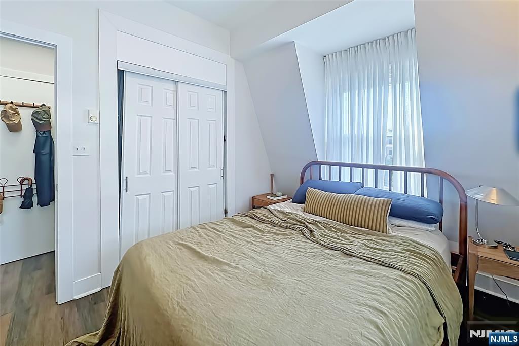 2 Hillside Avenue Property Photo 37