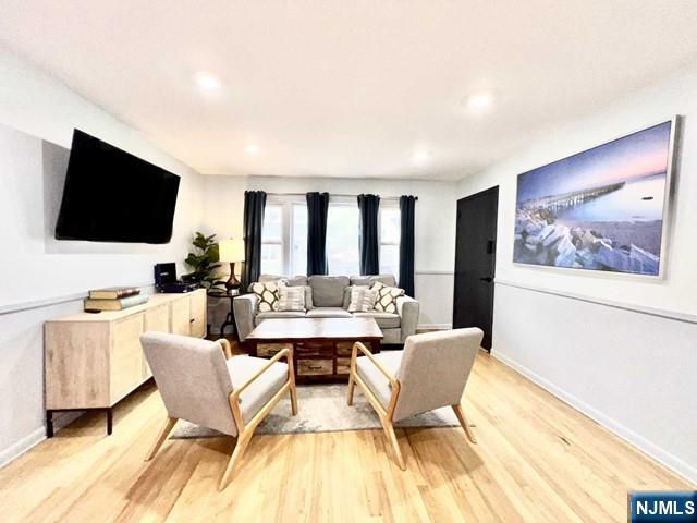 62 3rd Place First Property Photo 1