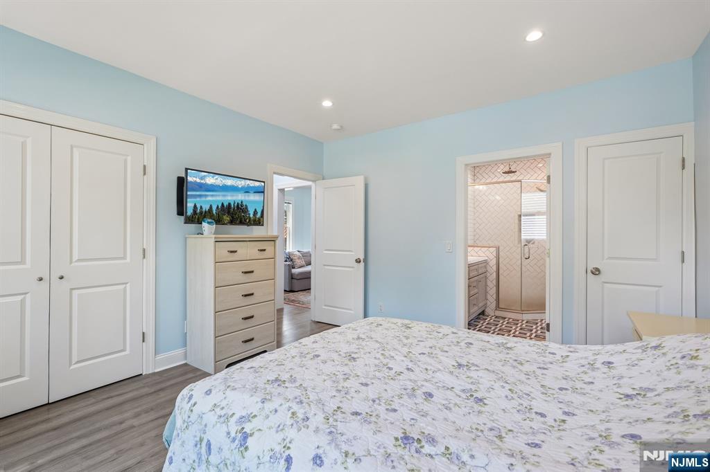 465 Oak Avenue Property Photo 10