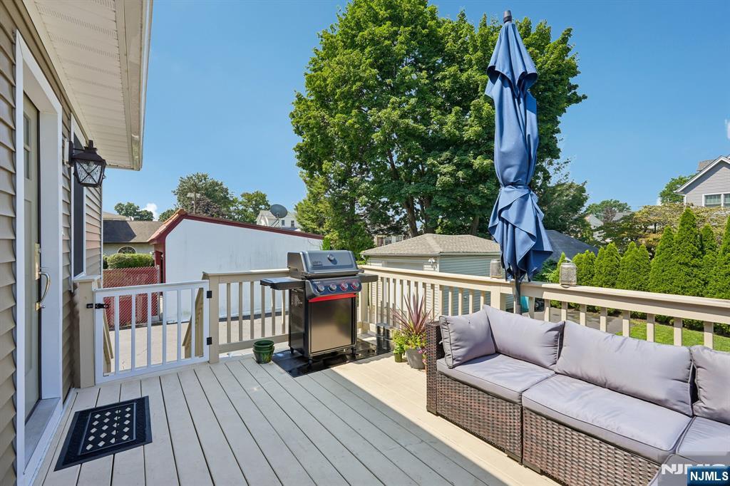 465 Oak Avenue Property Photo 21
