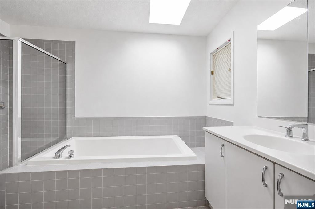 374 French Court Property Photo 12