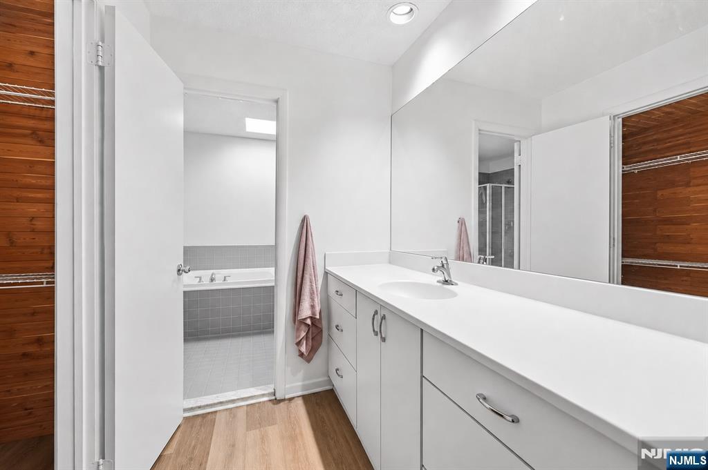 374 French Court Property Photo 13