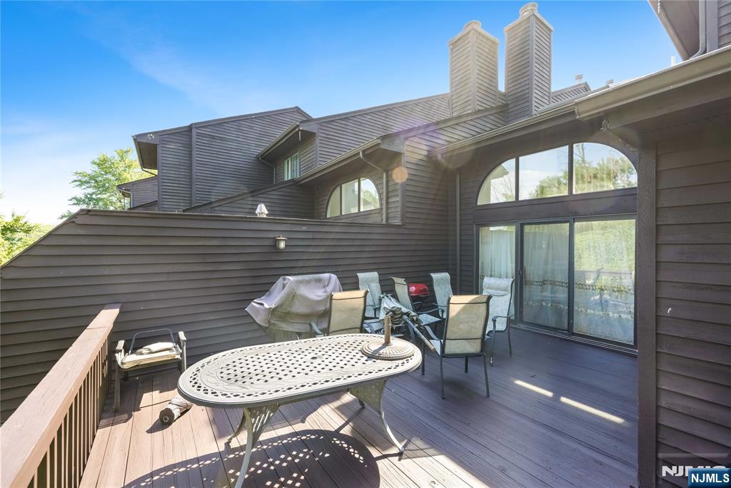 374 French Court Property Photo 16