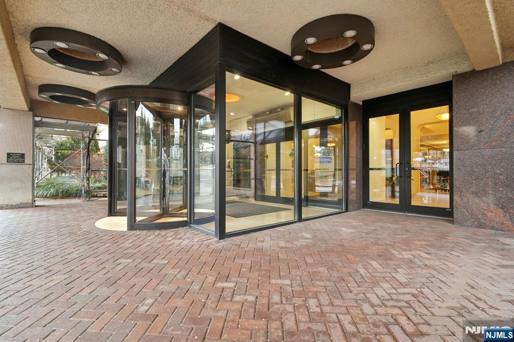 555 North Avenue 25k Property Photo 21