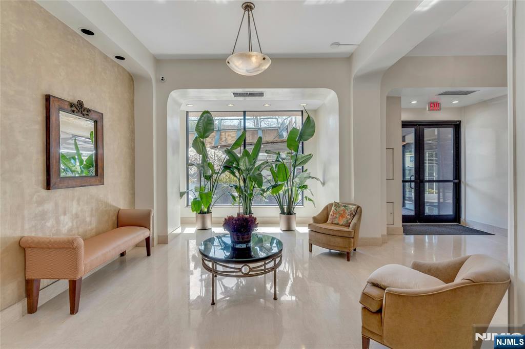 555 North Avenue 25k Property Photo 23