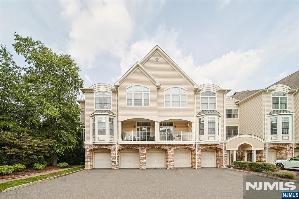 604 Turlington Court 234 Property Photo 1