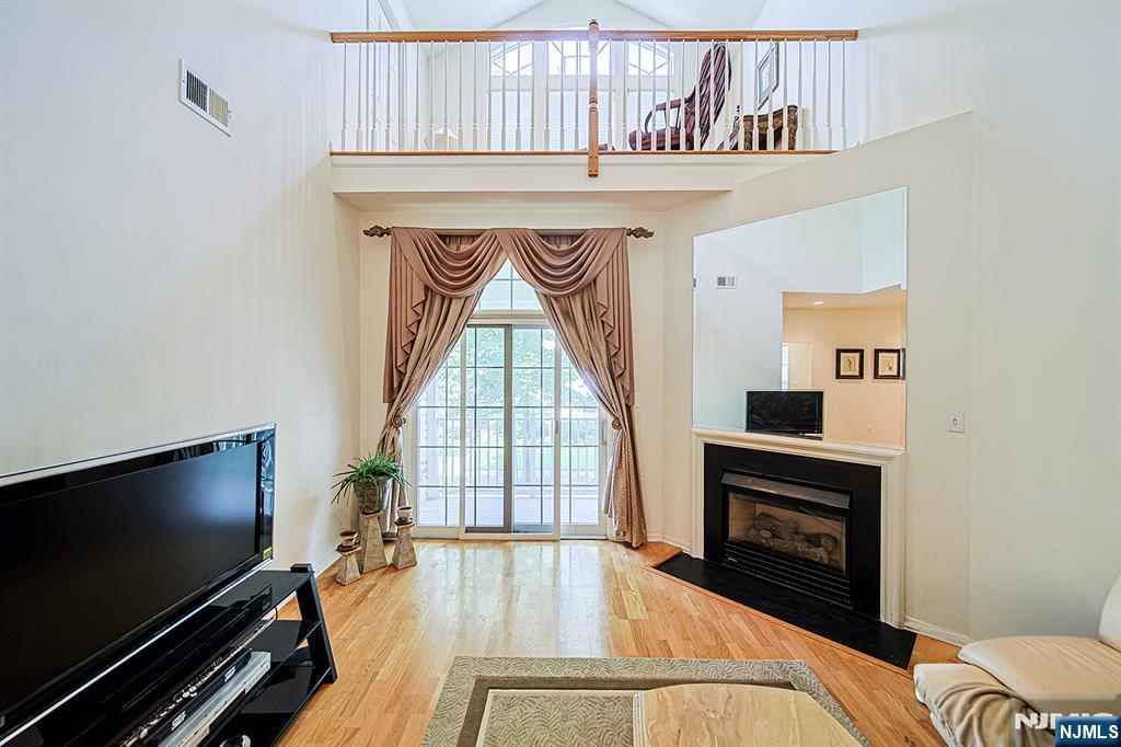 604 Turlington Court 234 Property Photo 8