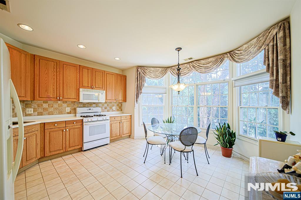 604 Turlington Court 234 Property Photo 16