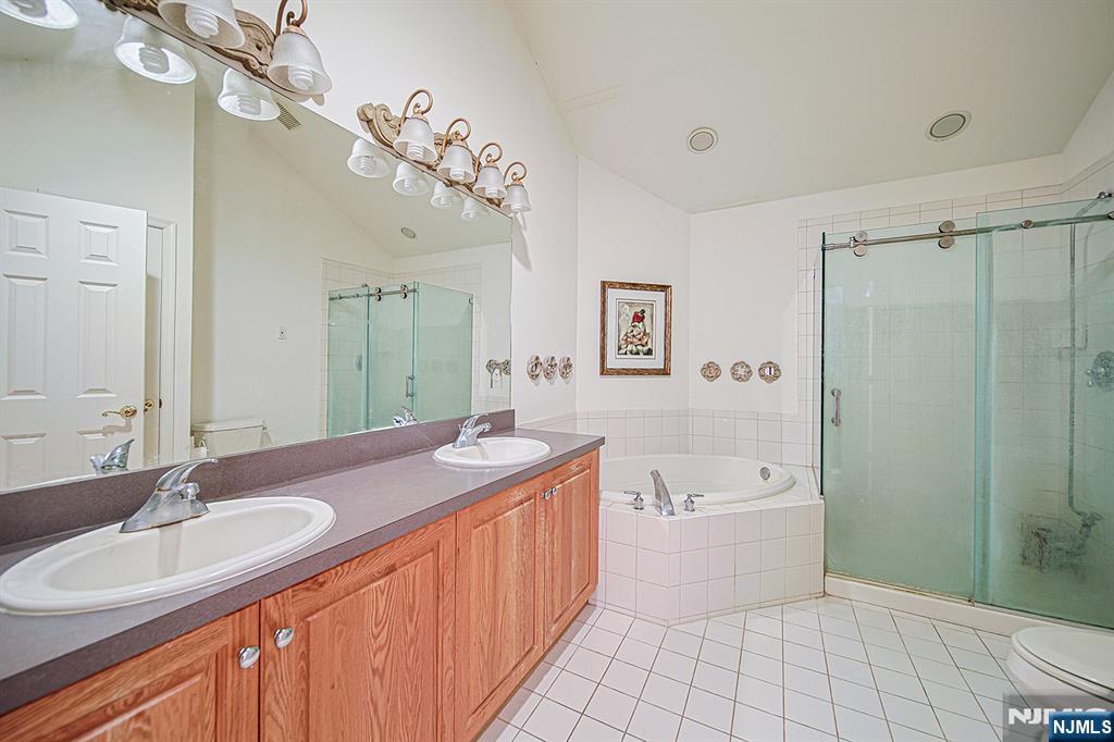604 Turlington Court 234 Property Photo 27