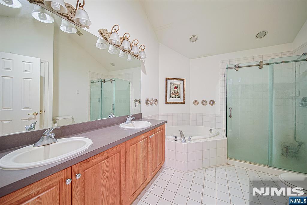 604 Turlington Court 234 Property Photo 27