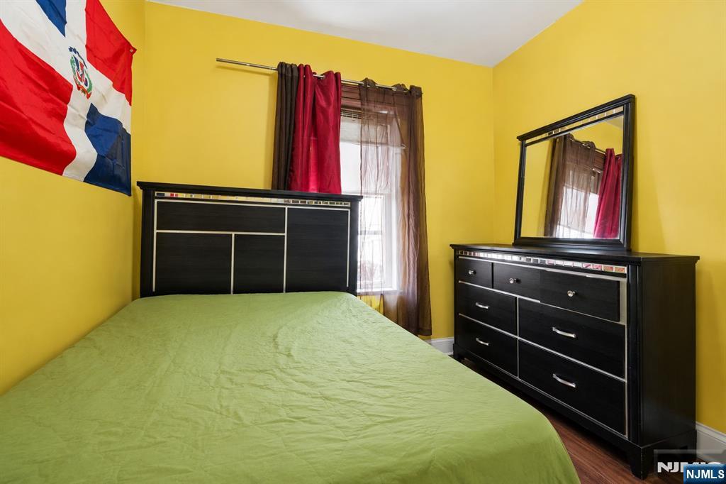 368 Howe Avenue Property Photo 15