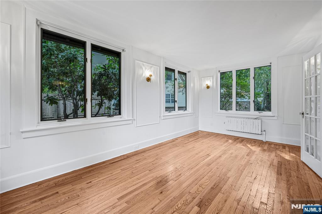 8 Harriot Avenue Property Photo 12