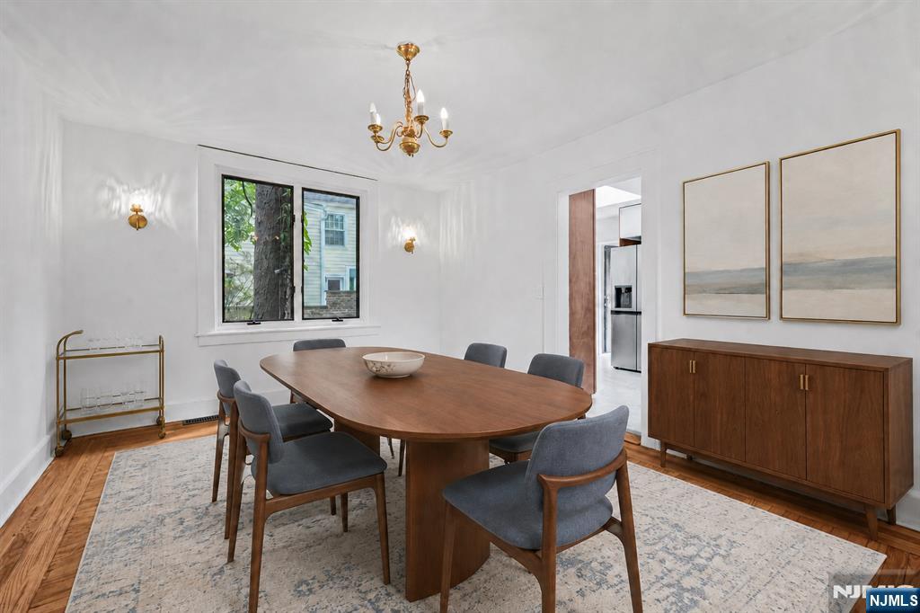 8 Harriot Avenue Property Photo 18
