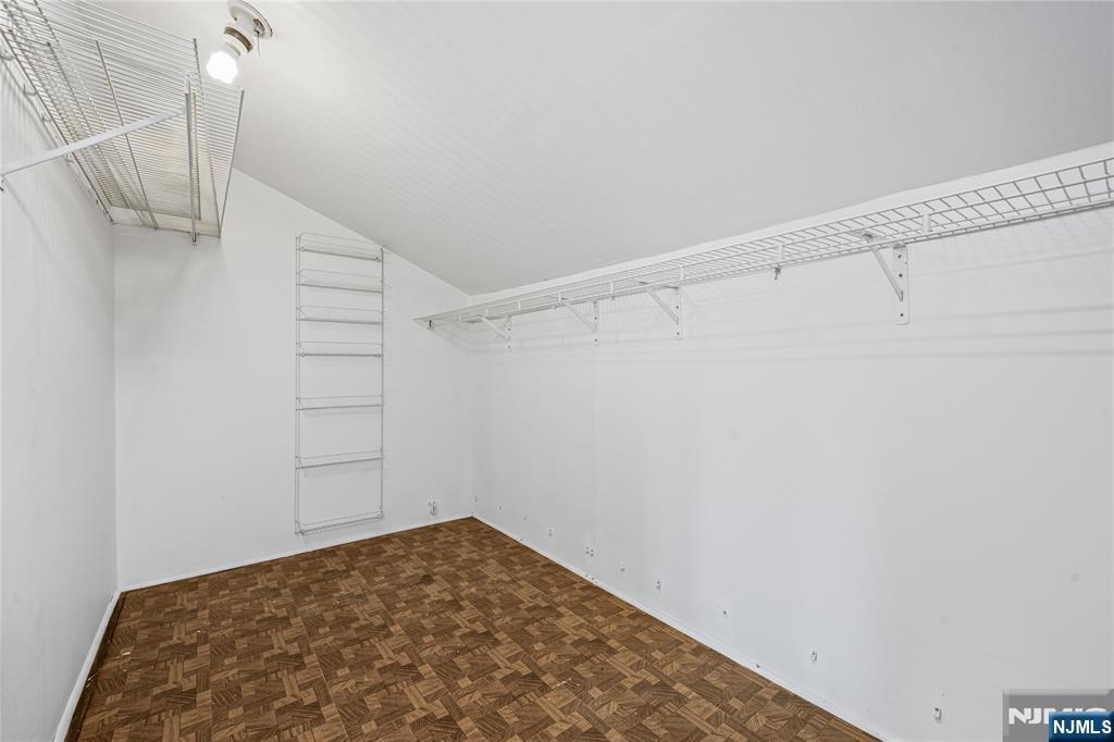 8 Harriot Avenue Property Photo 23